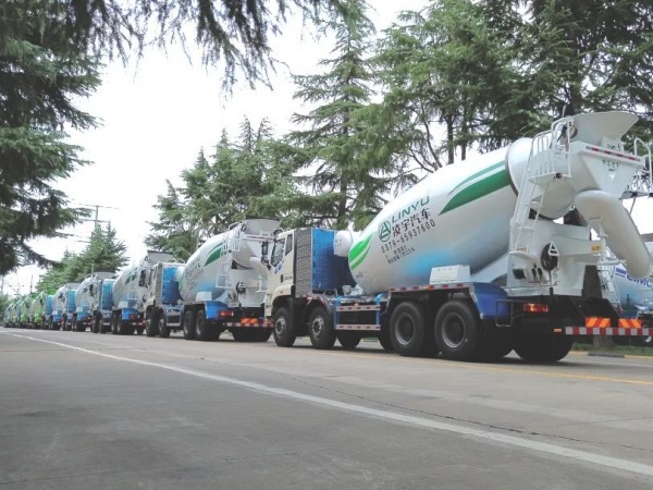 《哪吒》崛起，凌宇同行！中集凌宇攪拌車助力我國制造“鬧海”全球！