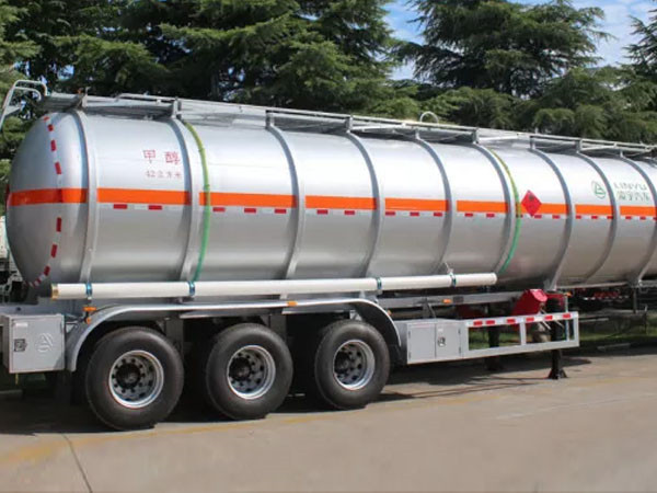 齊魯大地再掀凌宇風(fēng)，危化品運(yùn)輸行業(yè)今年大批量交付！