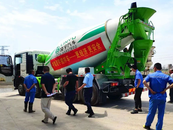 中集凌宇攪拌車全國(guó)巡展繼續(xù)：出征安徽，這一組合果然豪橫！