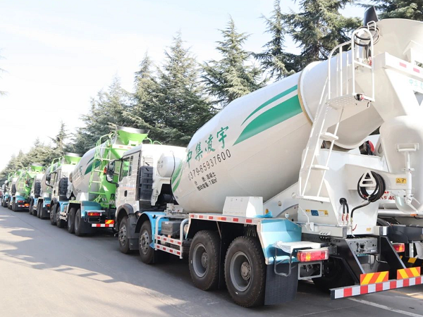 過(guò)圣誕？不存在的！凌宇人一心只有……