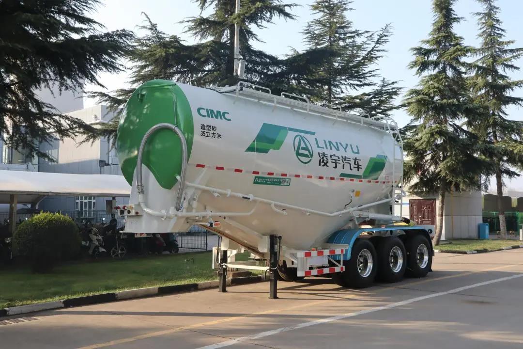 我要偷偷升級，然后驚艷所有人