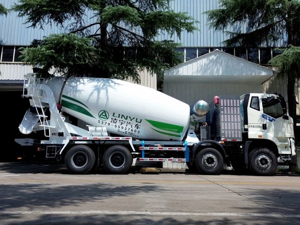 新能源攪拌車的保養(yǎng)策略都有哪些？