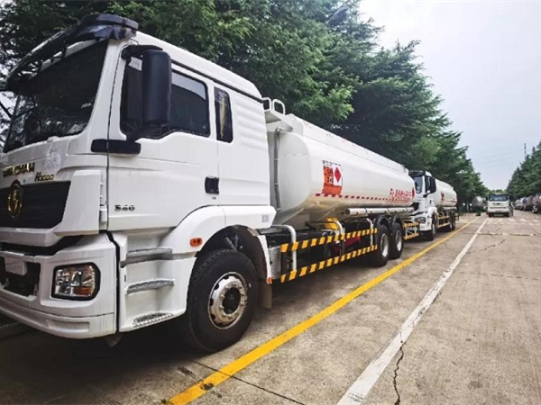 海外發(fā)車！中集凌宇實力交付，“量身定制”贏得市場贊譽！